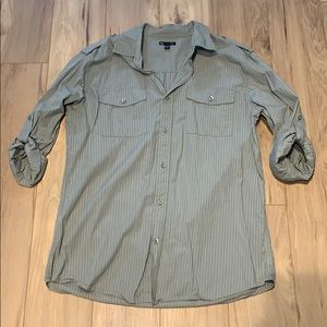 💙GAP Men’s Button-up Shirt💙